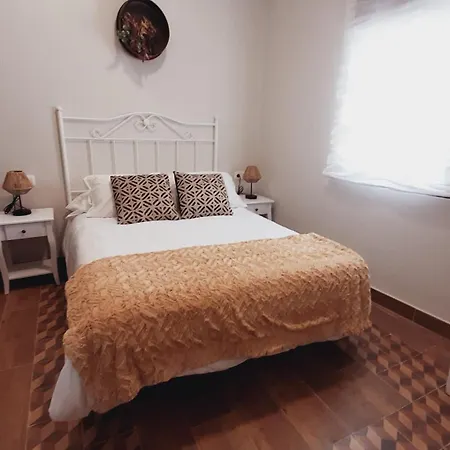 Casa La Morera, Nyaraló *